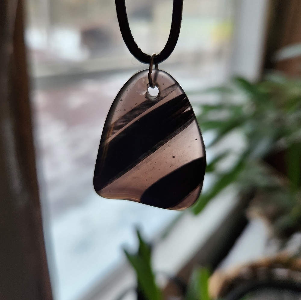 Quartz and obsidian necklace
